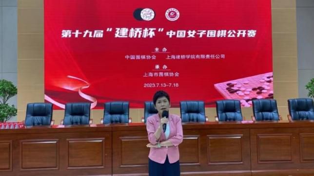 欧美高清另类自拍视频在线看